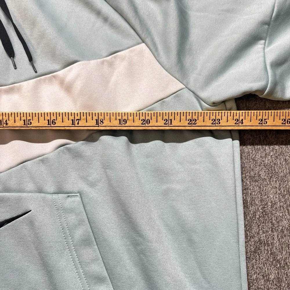 Nike excellent preowned